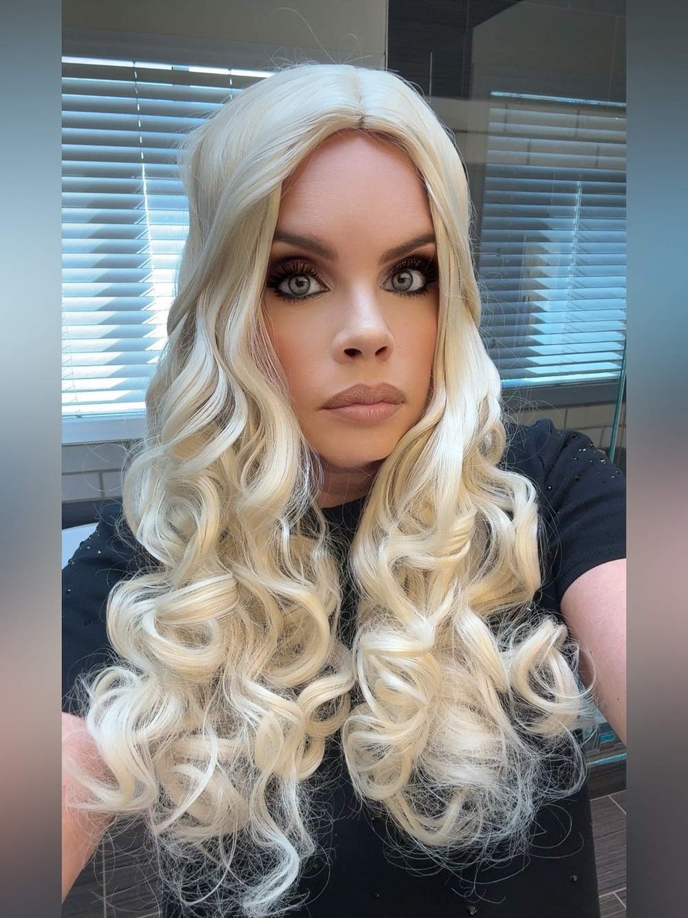 Queen of dragons Halloween cosplay wig